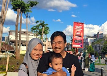 Ledakan Satire! Penyair Muda Bandar Lampung Hantam Kebijakan Pendidikan Ilegal Lewat Alegori Brutal