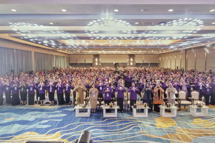 Ibu Purnama Wulan Sari Mirza Hadiri Rakornas Posyandu 2025: Dorong Transformasi Enam Layanan SPM untuk Masyarakat Sehat