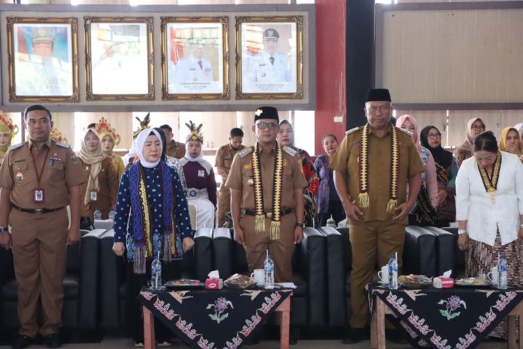 Bupati Lampung Tengah Buka Seminar Nasional HUT ke-20 Himpaudi: Dorong Peningkatan Kualitas Pendidikan Anak Usia Dini