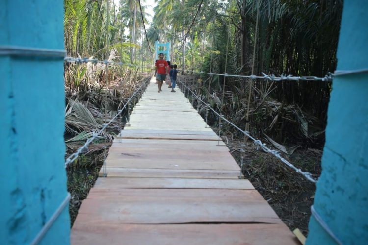 Heboh! Jembatan Gantung Tampang Muda Rampung Diperbaiki Hanya 5 Hari, Warga Kini Bisa Bernapas Lega