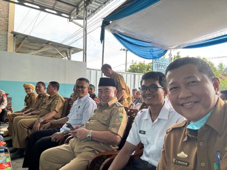 Bupati Tanggamus Resmikan SPPG Banding Agung Talang Padang, Layani 3.001 Siswa dengan Program Makan Bergizi Gratis