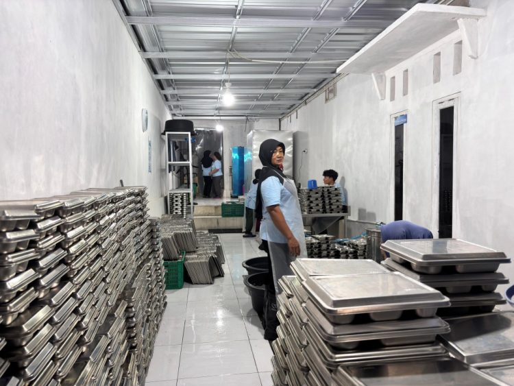 Bupati Tanggamus Sidak Dapur SPPG, Pastikan Program Makanan Bergizi Gratis Aman dan Berkualitas