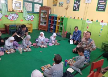 Pemkab Pringsewu Tegaskan Konsistensi Program Makan Bergizi Gratis, Bupati Pantau Langsung SPPG dan Sekolah Penerima Manfaat