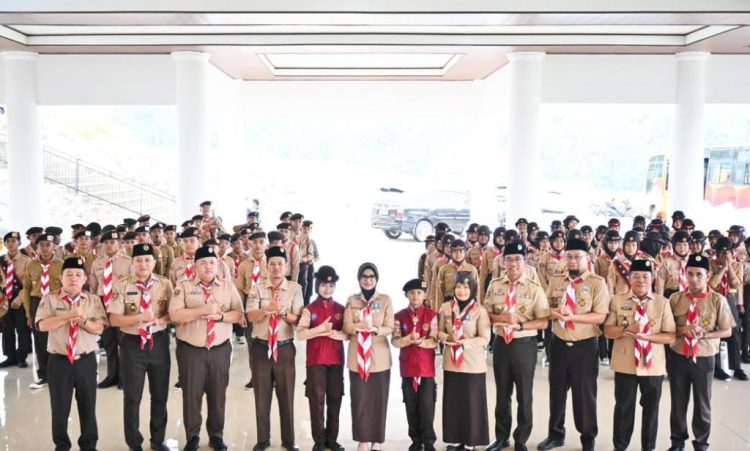 Ketua Mabicab Nanda Indira Resmi Lepas 86 Peserta Kontingen Kwarcab Pesawaran pada Jambore Daerah VII Lampung