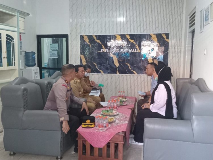 Bupati Pringsewu Tinjau SPPG Pertama di Kabupaten Pringsewu, Dukung Penuh Program Makan Bergizi Gratis Presiden Prabowo