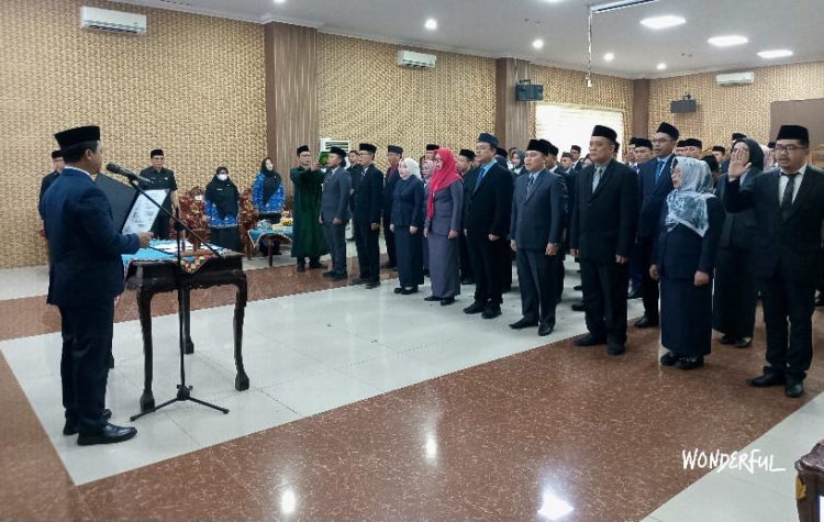 Bupati Pringsewu Lantik 47 Pejabat Administrator dan Pengawas, Riyanto Pamungkas Tekankan Amanah dan Kualitas Pelayanan