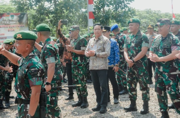 Sekda Lampung Tengah Hadiri Kunjungan Kerja Pangdam XII/Raden Intan, Tegaskan Sinergi TNI-Pemda untuk Stabilitas dan Pembangunan