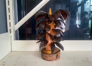 Kreatif di Balik Jeruji! WBP Lapas Dharmasraya Ubah Batok Kelapa Jadi Produk UMKM Bernilai Jual Tinggi
