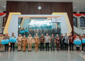 Akad Massal KUR 2025 di Lampung: Rp919 Miliar Disalurkan untuk UMKM, Dukung Ribuan Debitur