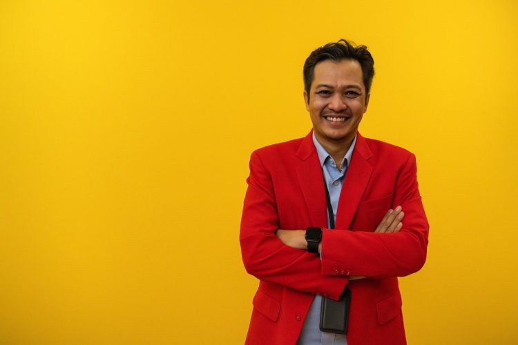 Ketika Bahasa Menjadi Senjata: Muhammad Alfariezie dan Imaji Kritik Sosial-Politik Bandar Lampung