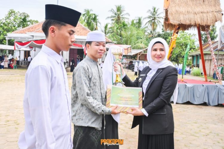 Peringati Hari Santri Nasional, Bupati Pesawaran Ajak Santri Jadi Pelaku Peradaban Dunia