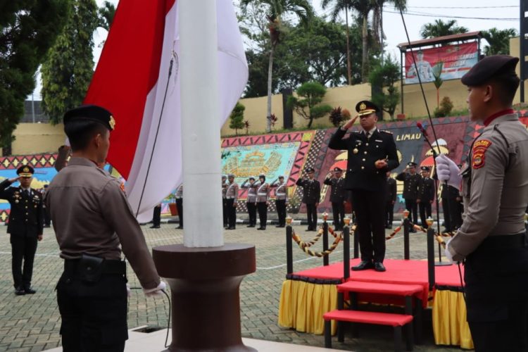 Semangat Pemuda Menggema di Polres Tanggamus: Upacara Sumpah Pemuda ke-97 Penuh Inspirasi dan Nasionalisme