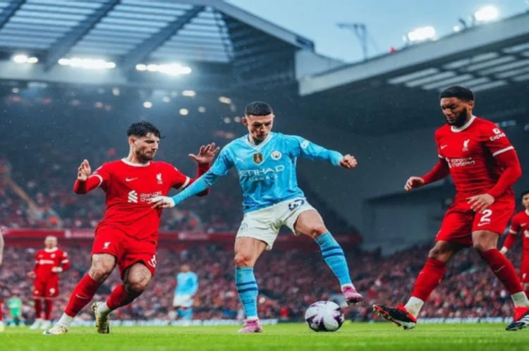 Liverpool Diprediksi Tumbangkan Manchester City 2-1 di Etihad Stadium, Efisiensi Arne Slot Jadi Senjata Rahasia