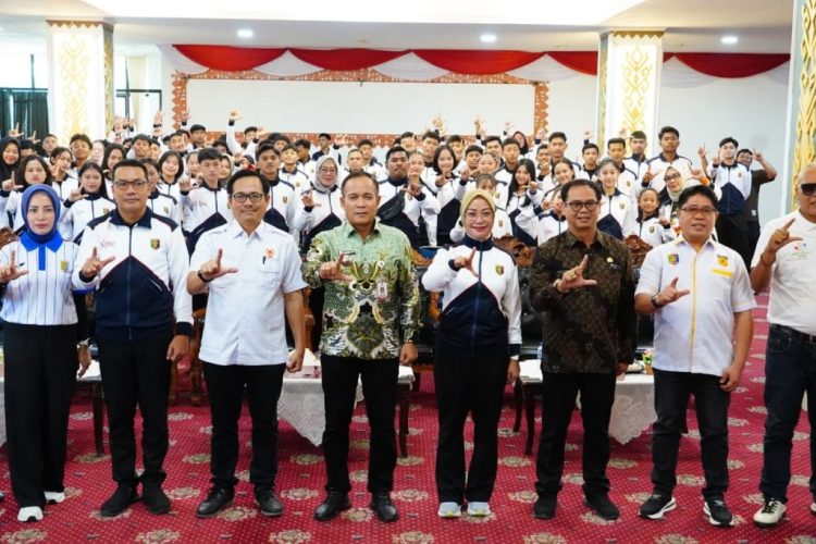 Api Semangat Lampung Membara di Popnas dan Peparpenas 2025: Gubernur Tantang Atlet Muda Raih Emas dan Harumkan Nama Daerah