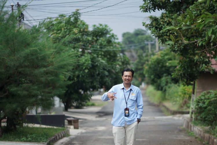 Puisi “Pertemuan Masa Depan” Karya Muhammad Alfariezie: Eksperimen Bahasa dan Bentuk ala Formalisme Rusia