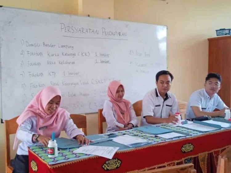 SMA Siger Masih Ilegal, Pakai Aset Negara, DPMPTSP dan Disdikbud Lampung Tegas Belum Terbitkan Izin