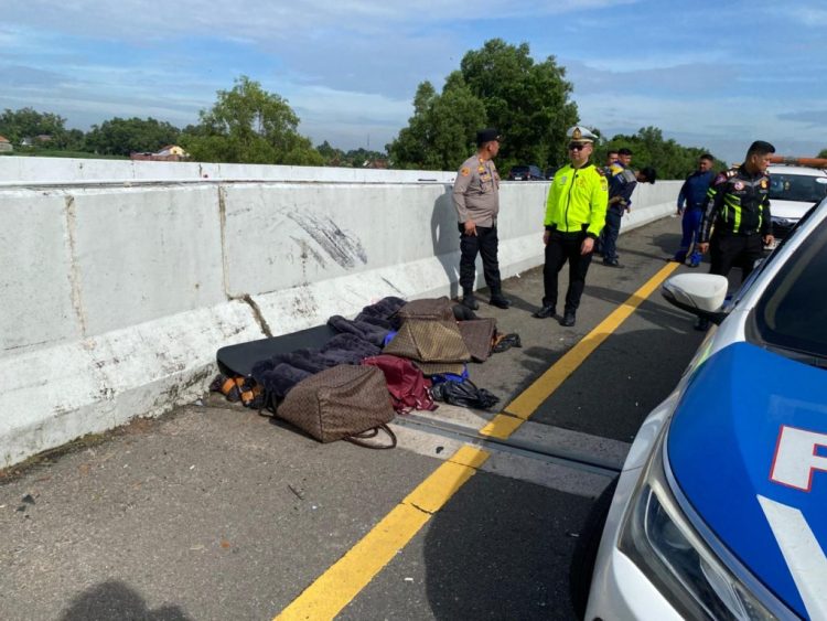 Puluhan Ribu Pil Ekstasi Ditemukan Tak Bertuan di Tol Bakter Lampung, Polisi Masih Selidiki Pemiliknya