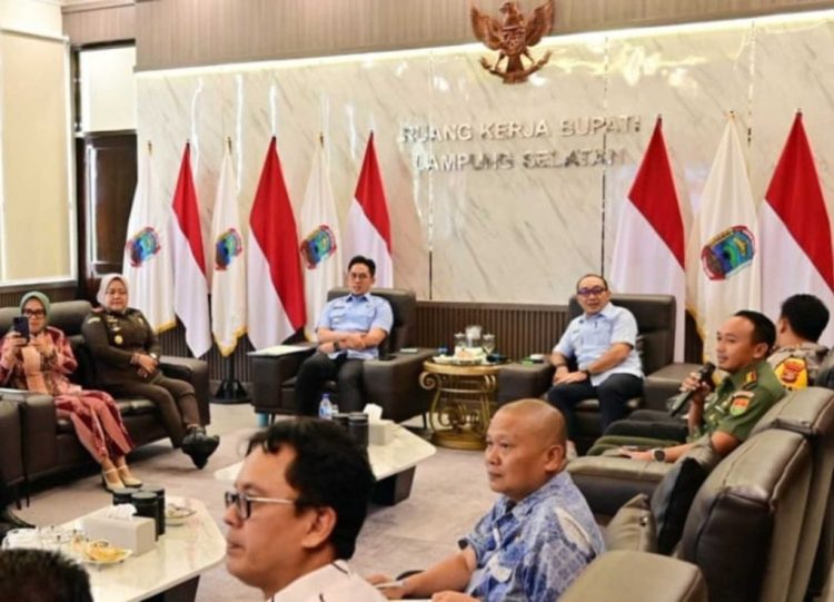 Bupati Lampung Selatan, Radityo Egi Pratama, Tegaskan Dukungan Penuh Program Nasional Koperasi Desa Merah Putih, Target Rampung Januari 2026