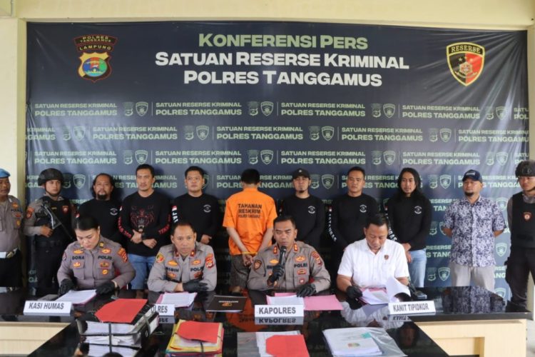 Polres Tanggamus Tahan Kakon Atar Lebar Terkait Korupsi Dana Desa