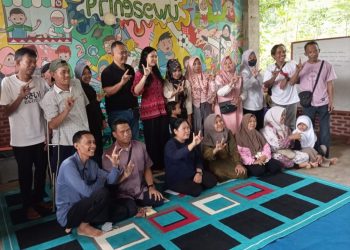 Almira Nabila Fauzi Serap Aspirasi Disabilitas di Pringsewu