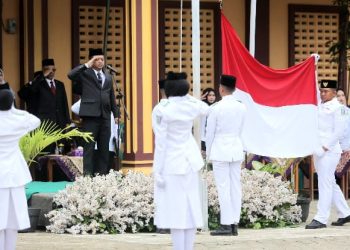 Riyanto Pamungkas Pimpin Upacara HAB Kemenag Pringsewu