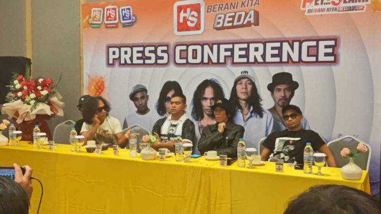 Muhammad Suryo Bangun Pabrik Rokok HS di Kampung Halaman