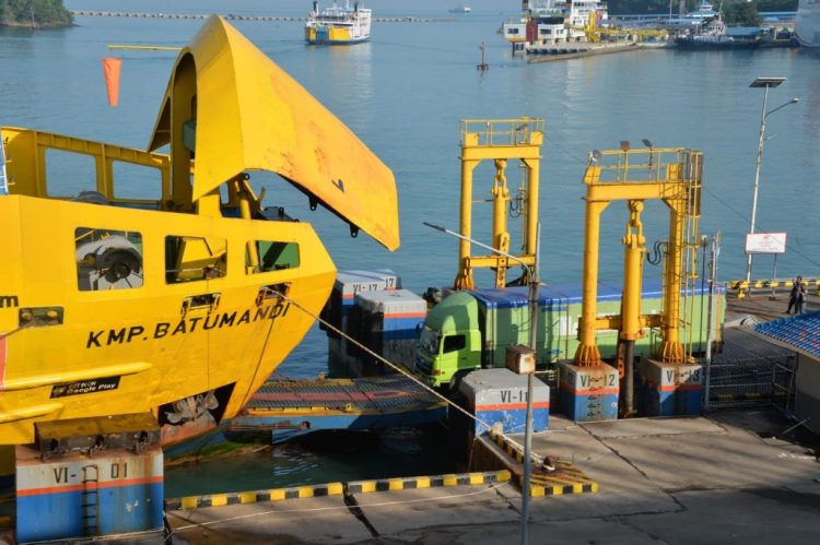 Pelabuhan Merak Ambil Peran Jaga Arus Logistik