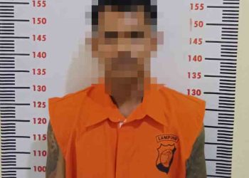 Polisi Patroli Dini Hari, Temukan Warga Bawa Sajam dan Terlibat Narkoba di Candipuro