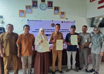 Program PTSL 2025, Puluhan Warga Gadingrejo Timur Terima Sertipikat Tanah