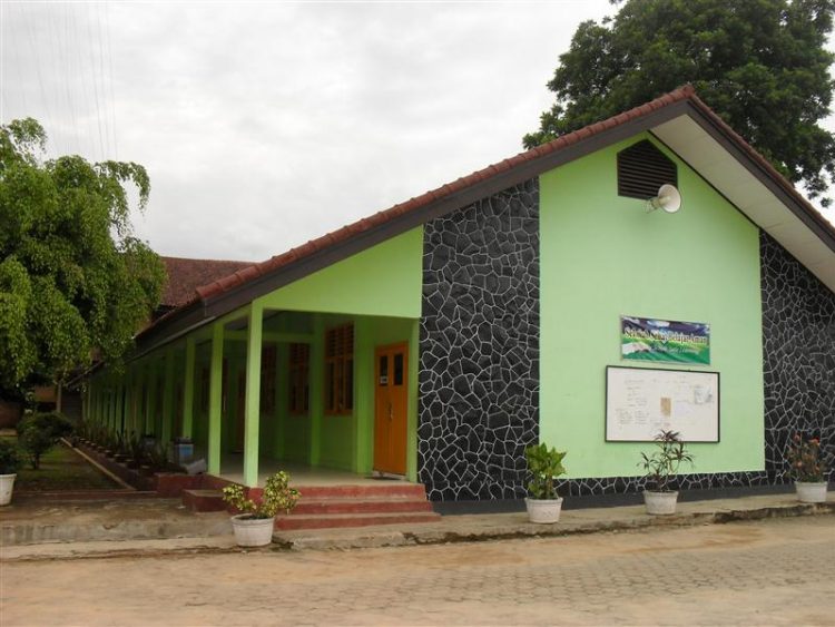 Jalan Panjang Kepenyairan Udo Z Karzi Bermula dari Smanda