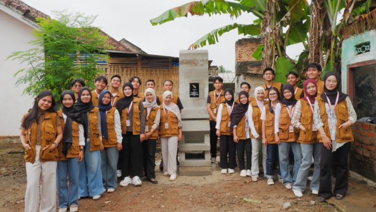 Mahasiswa ITERA Hadirkan Insinerator Minim Asap, Solusi Lawan Open Burning di Desa Bandarejo