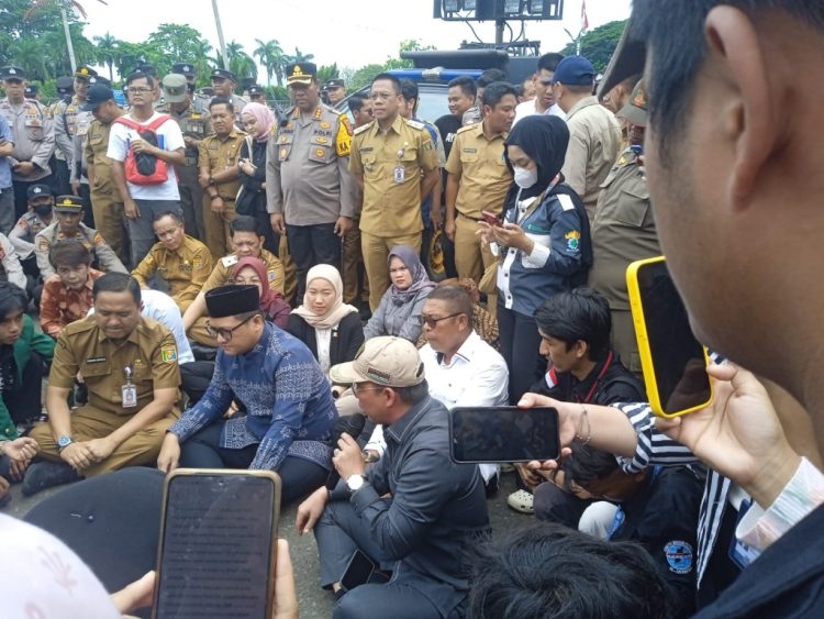 Desakan Publik Menguat, Mahasiswa Minta Kepastian Hukum Kasus SMA Siger