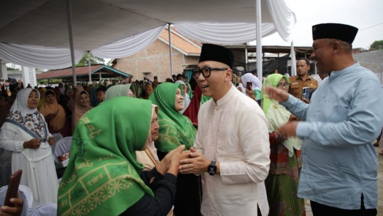 Rahmat Mirzani Djausal Safari Ramadan di Lampung Tengah, Perkuat Infrastruktur dan Layanan Publik