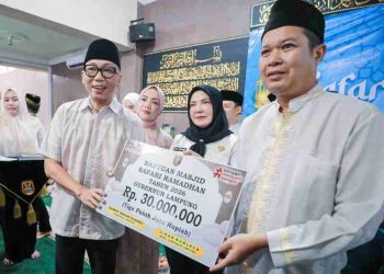 Safari Ramadan di Bandar Lampung, Gubernur Mirza Ajak Warga Hidupkan Gotong Royong