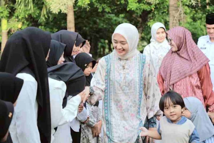 Safari Ramadan Wagub Lampung Jihan Nurlela Bersama 150 Anak Panti di Agropark PKK