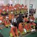 Masjid Al Ishlah Pringsewu Dipenuhi Kebahagiaan, 100 Anak Yatim Terima Santunan Ramadhan
