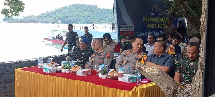 Arus Wisata Menggila! Pantai dan Pulau di Pesawaran Ramai Diserbu