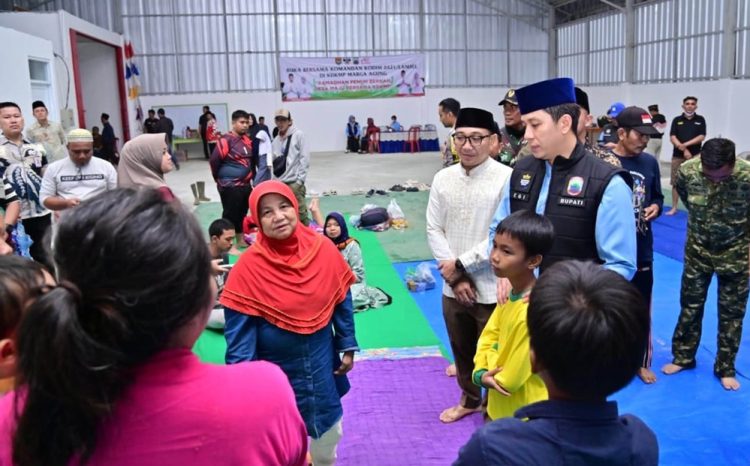 Hujan Deras Picu Banjir di Jati Agung, Bupati Egi Tinjau Lokasi Hingga Malam