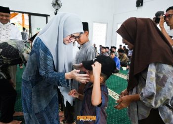 Bupati Nanda Indira Ajak Makmurkan Masjid dalam Peringatan Isra Mi’raj di Pemda Pesawaran