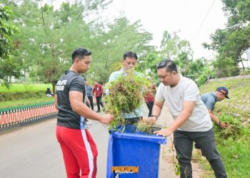 Wakil Bupati Pesawaran Pimpin Korve Serentak di OPD, Dorong Lingkungan Kerja Bersih dan Sehat