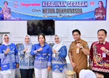 Dari Lampung Selatan, Zita Anjani Promosikan Kerajinan Gerabah Lokal