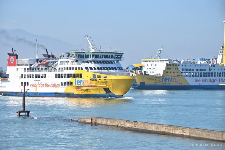 Posko Angkutan Lebaran H-4 Catat Penurunan Penumpang dari Jawa