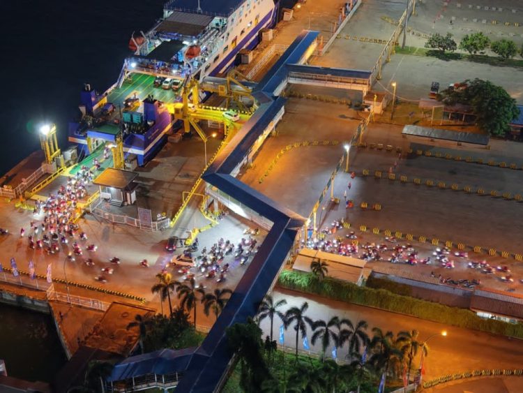 Arus Balik Sumatera–Jawa Stabil, Ratusan Ribu Penumpang Sudah Menyeberang