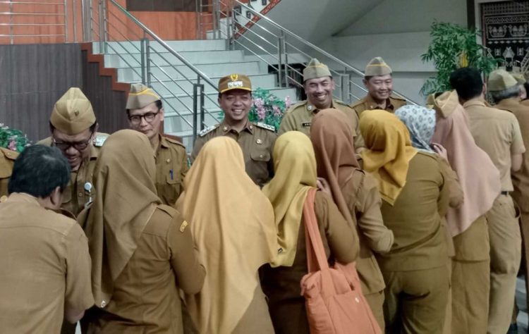 ASN Pringsewu Diajak Refleksi Diri di Momen Apel dan Halal Bihalal