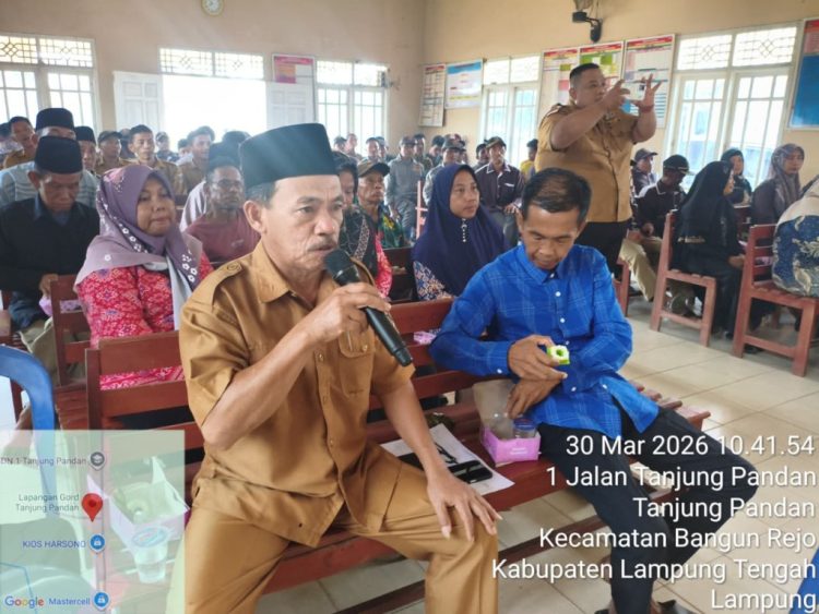 BPJS Mati dan Jalan Rusak Dikeluhkan Warga di Reses Kalirejo dan Bangunrejo