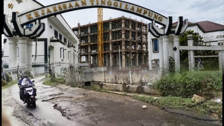 Lubang Menganga di Kemiling, Jadi Cermin Tata Kelola Anggaran Infrastruktur