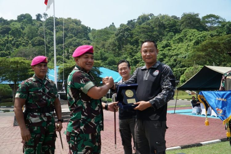 Disiplin Baja Militer Bentuk Karakter Generasi Muda Tridharma di Lampung
