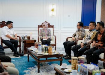 Bantuan Kemanusiaan Lampung Diterima Wabup Tapanuli Selatan di Medan