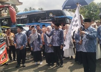 Ratusan Jamaah Haji Tanggamus Berangkat, Bupati Titip Pesan Penting
