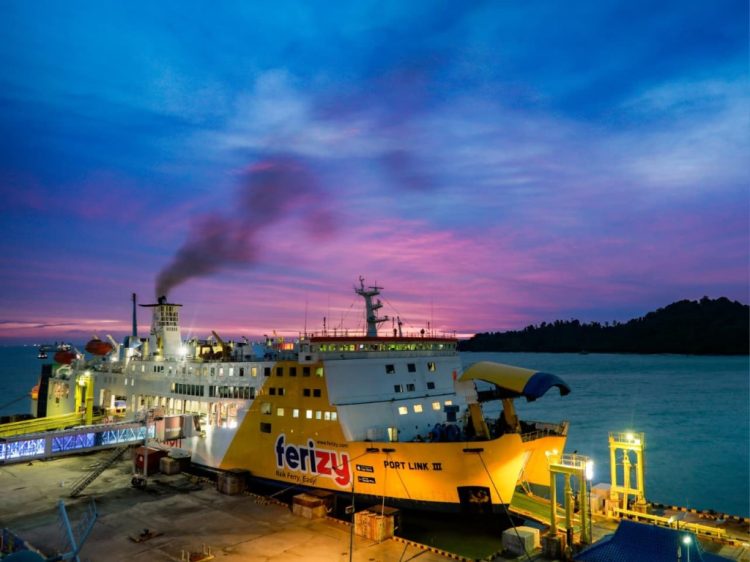 Libur Panjang Ramai, Ferry Jadi Pilihan Utama Masyarakat untuk Perjalanan Antarpulau